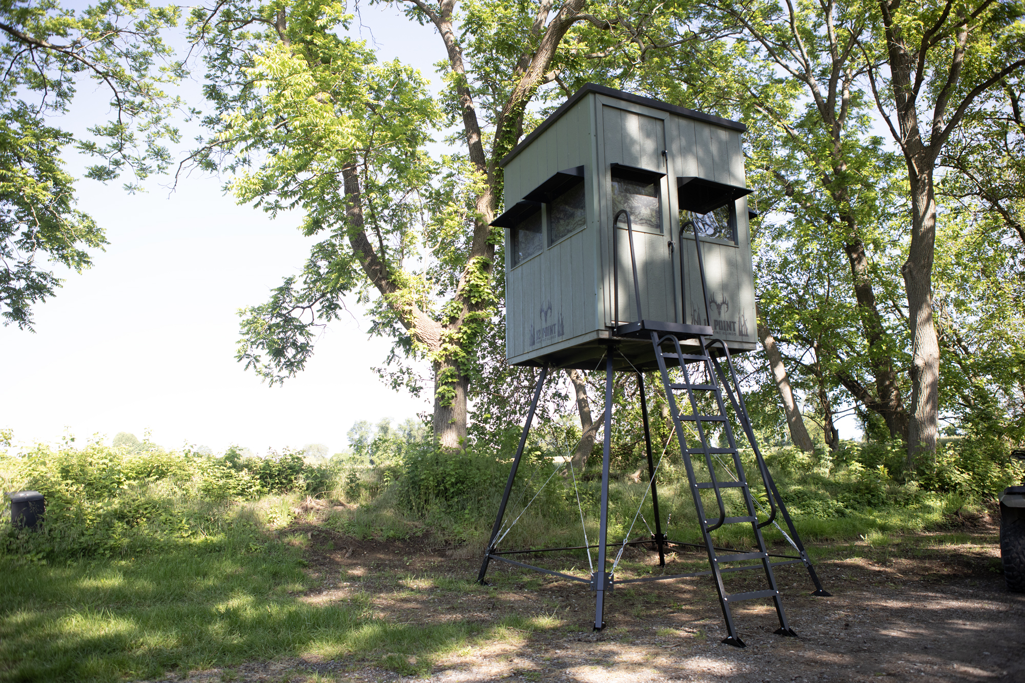 Read more about the article American-Made Tower Stands